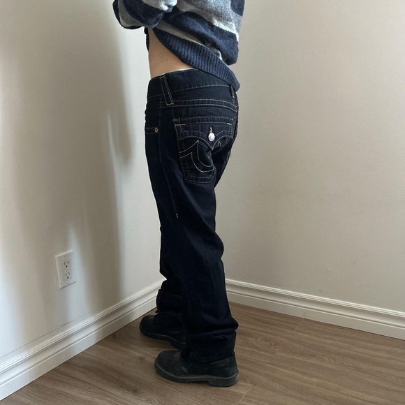 True Religion jeans - Picture 2 of 5